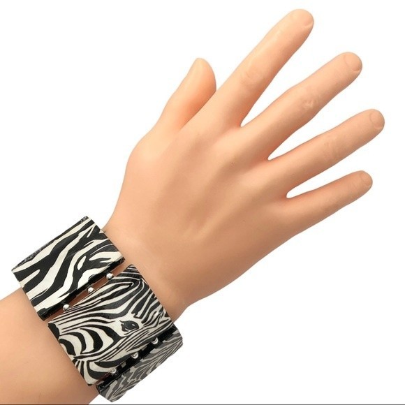 🌼 Zebra Stripe Print Paper Art Stretch Bracelet - Picture 3 of 3